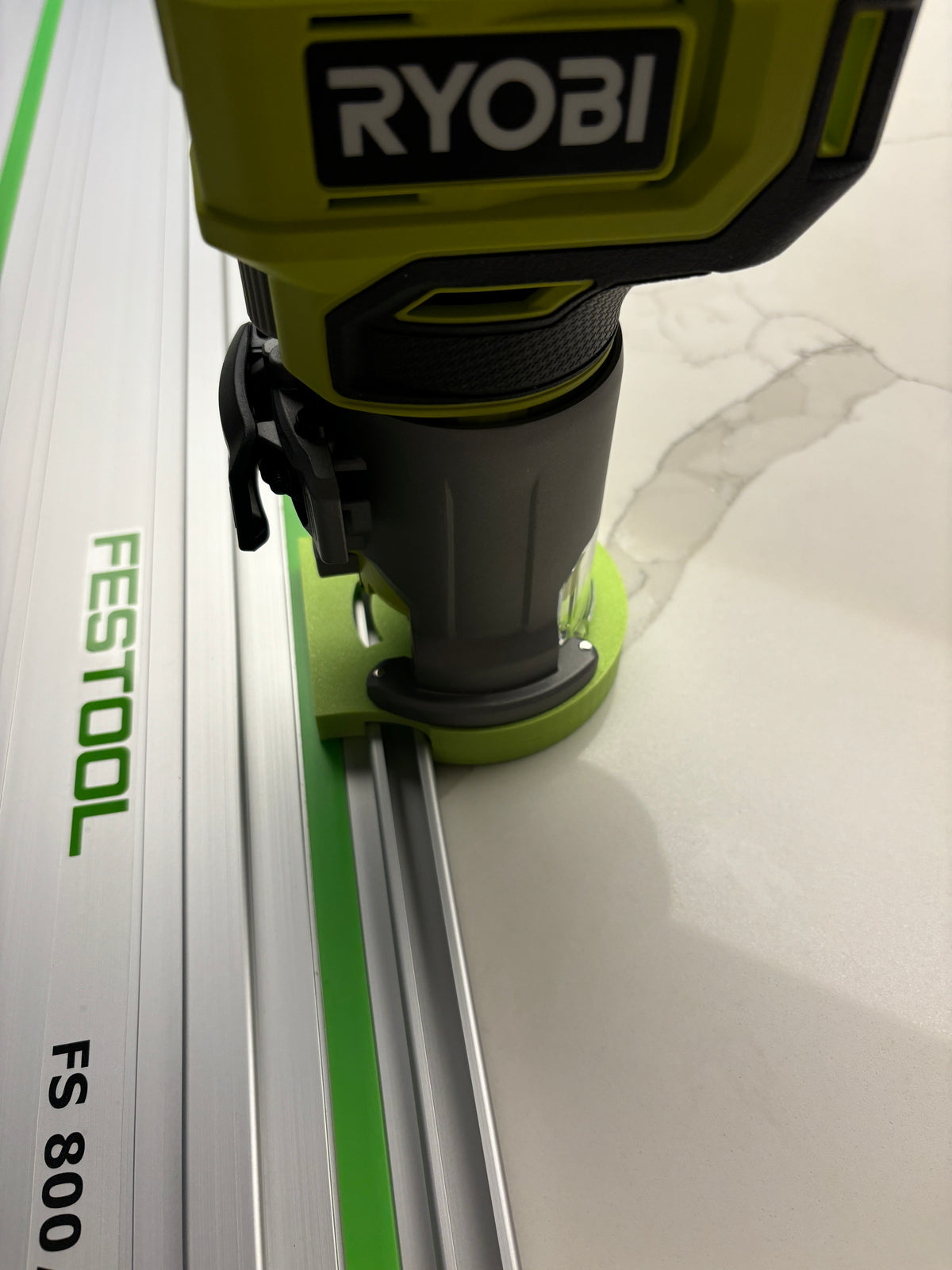Adaptateur de base plongeante Ryobi RTR18 RTR18C R18TR P601 pour rail de guidage Festool