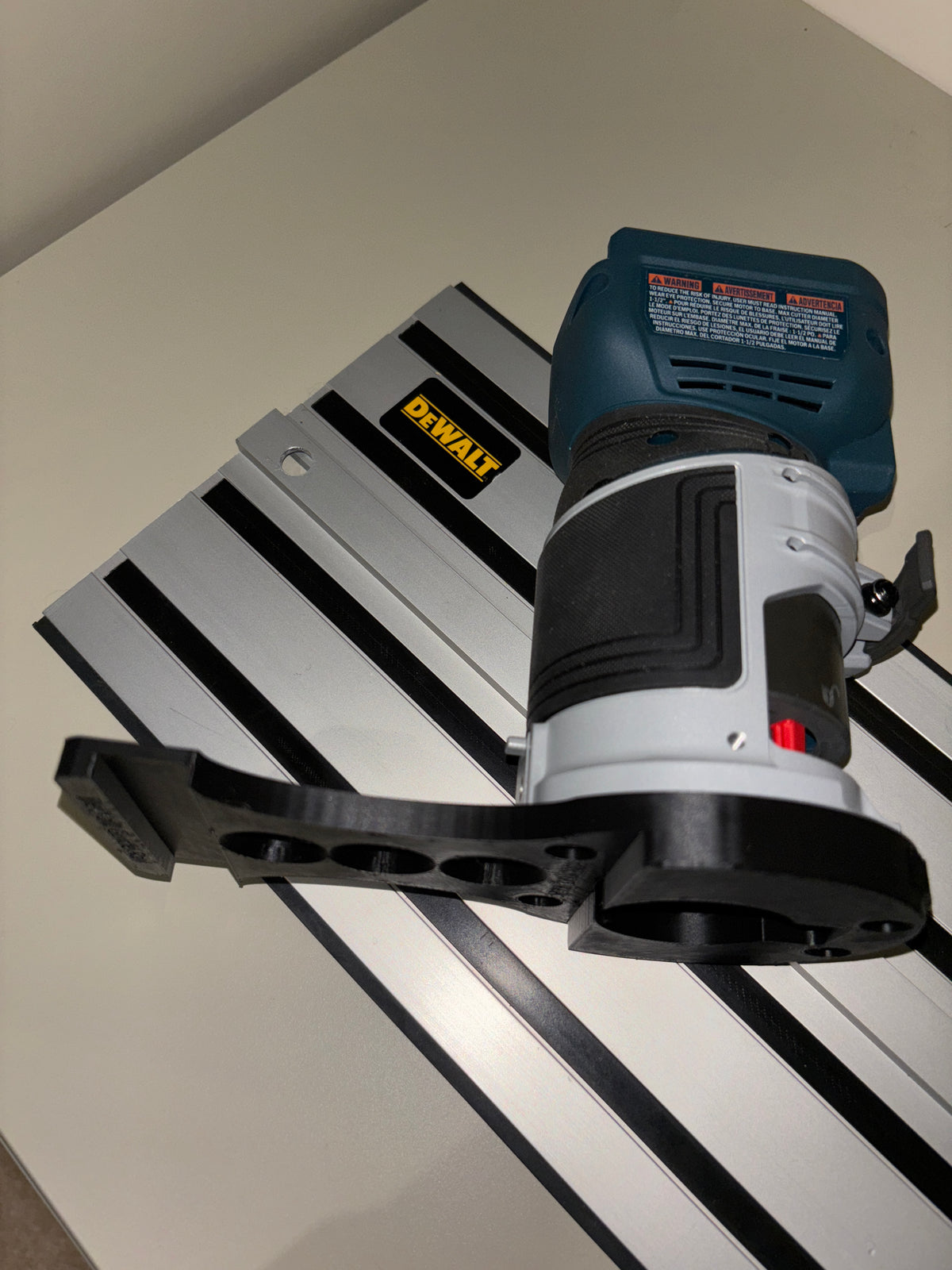 Bosch GKF 18V-25 Trim Router Plunge Base Guide Rail Adapter to Dewalt Track / Guide Rail