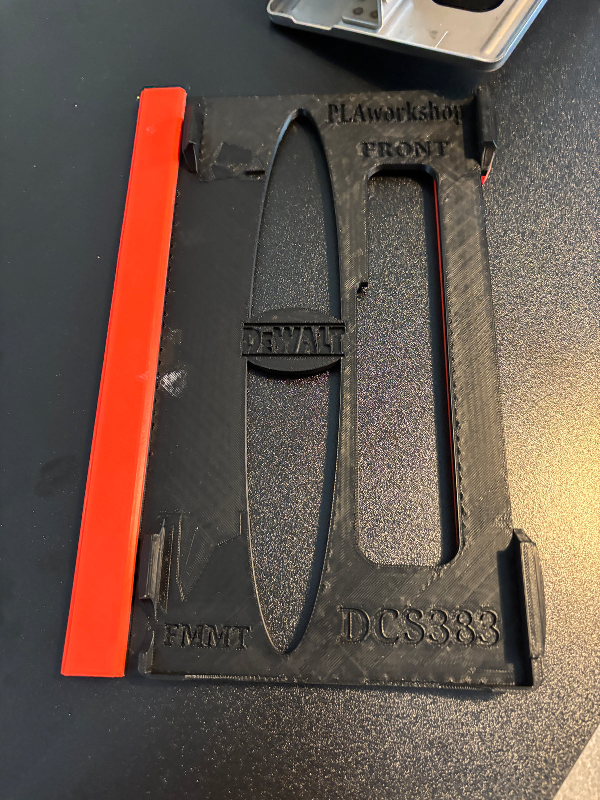 Dewalt DCS383 Metal Saw Adaptor base / Skid plate for Circular Saw to fit Evolution Guide rail