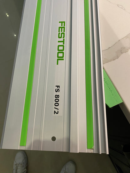 Fixation d'angle entièrement réglable pour rail de guidage Festool