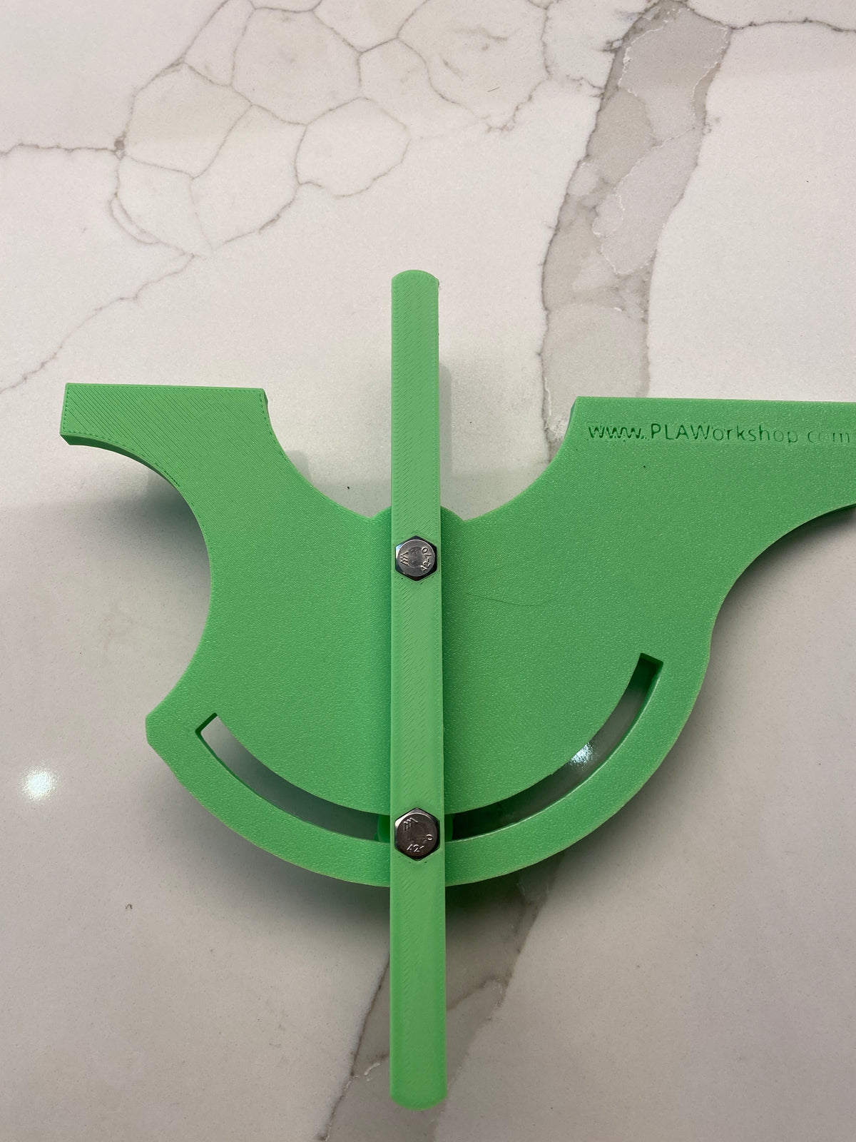 Fixation d'angle entièrement réglable pour rail de guidage Festool