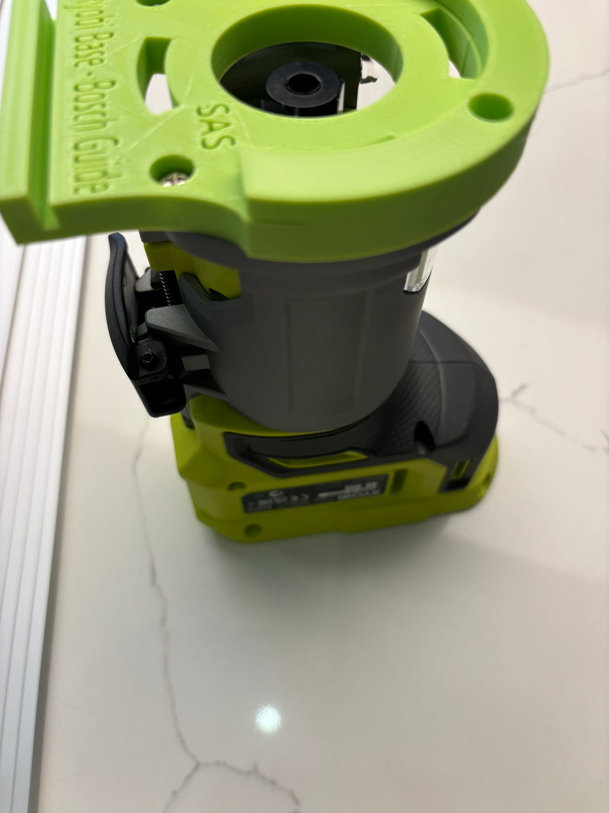 Adaptateur de rail de guidage pour base plongeante Ryobi RTR18 RTR18C R18TR P601 vers rail de guidage Bosch