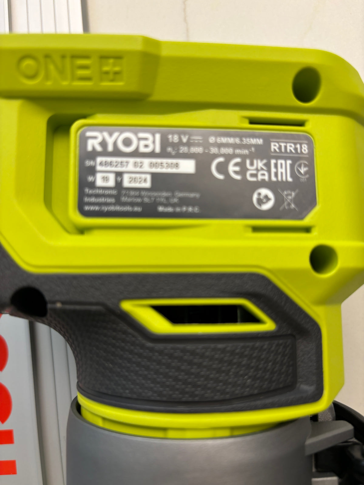 Adaptateur de rail de guidage pour base plongeante Ryobi RTR18 RTR18C R18TR P601 vers rail de guidage Bosch