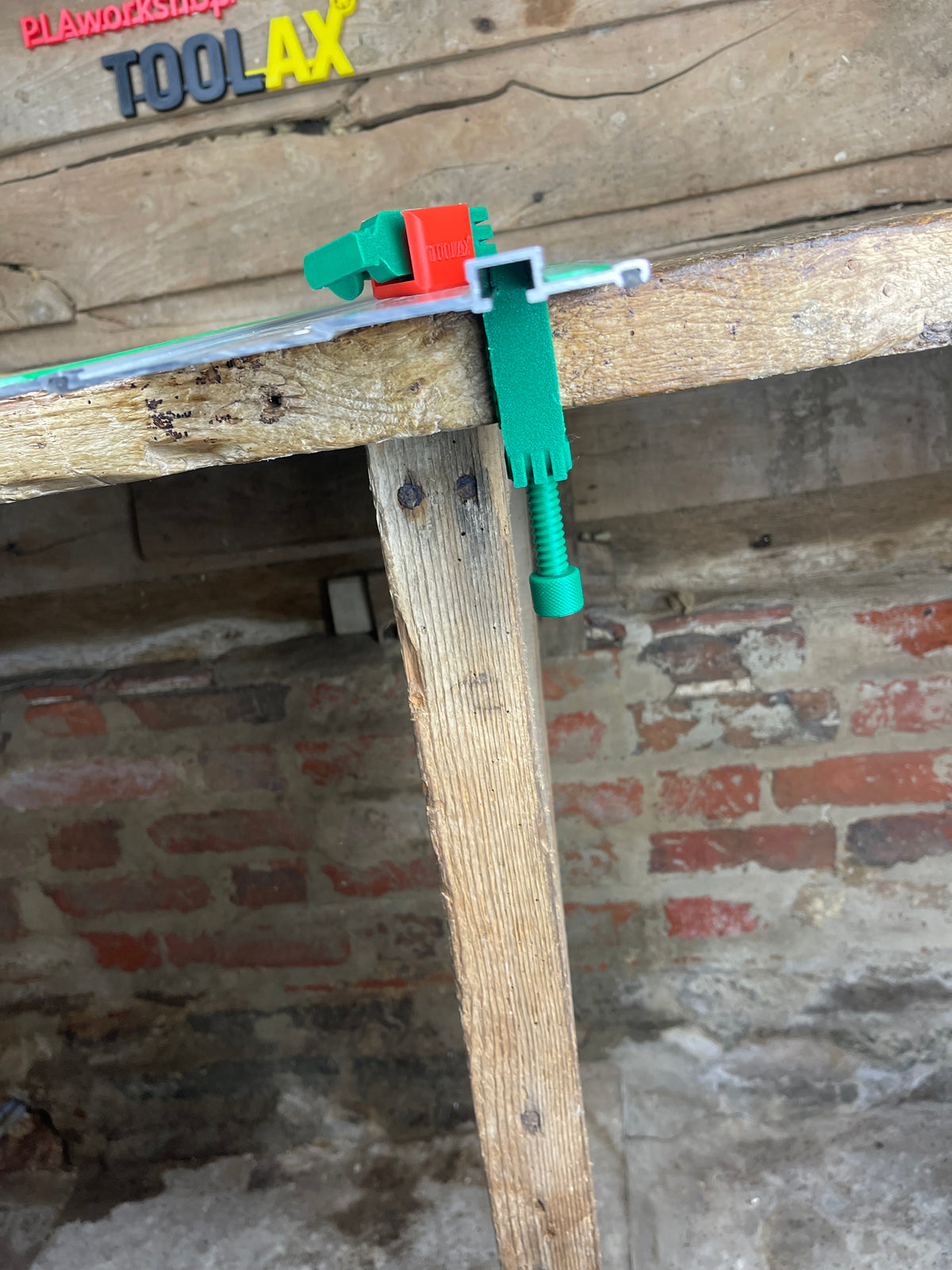 TOOLAX G-Style Klemmen – kompatibel mit Hikoki Führungsschienen für Tauchsägen