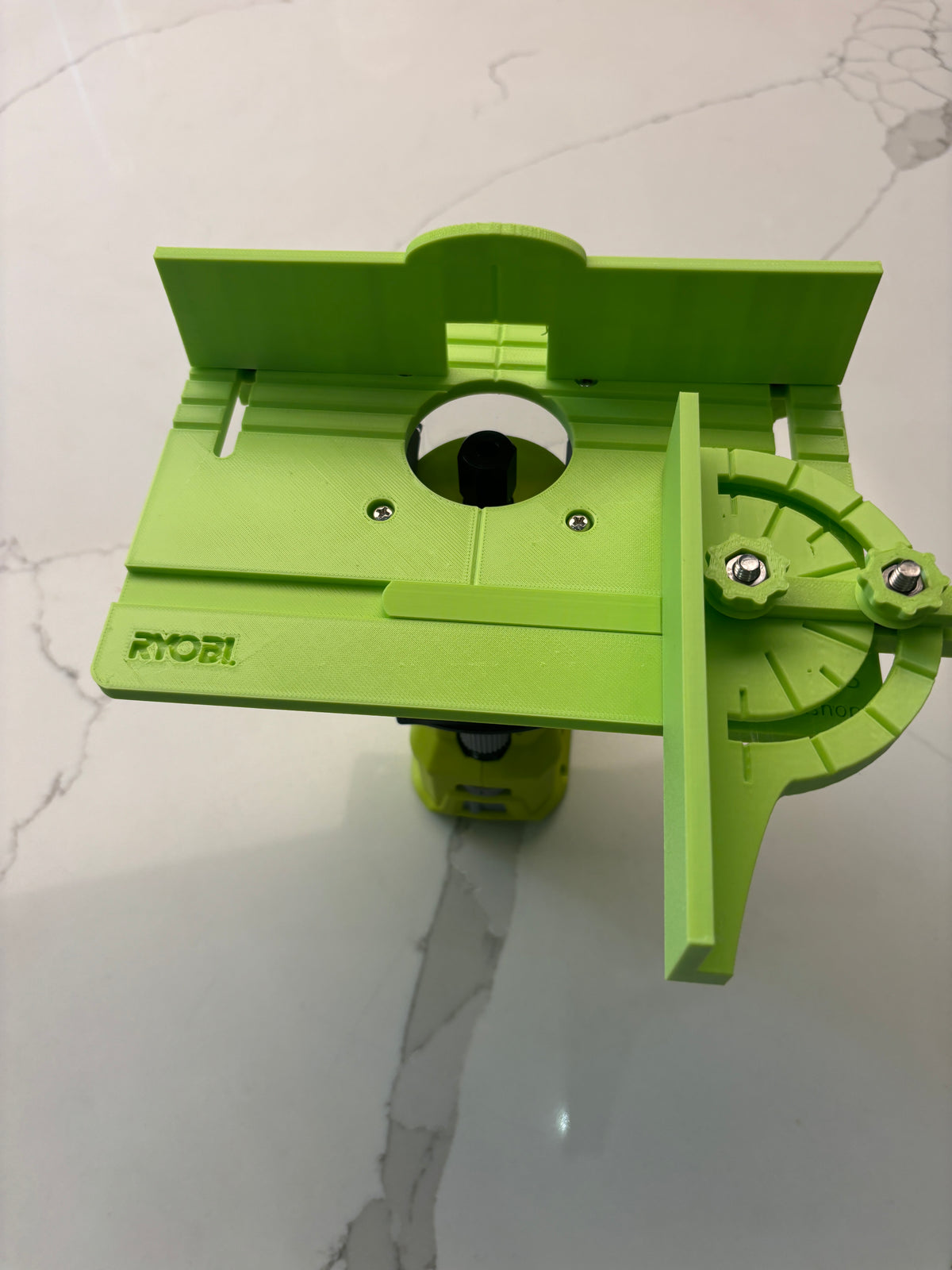 TOOLAX Mini-Frästisch-Einsatz für Ryobi – Werkbank-kompatibel | Hergestellt im Vereinigten Königreich
