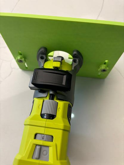 TOOLAX Mini-Frästisch-Einsatz für Ryobi – Werkbank-kompatibel | Hergestellt im Vereinigten Königreich