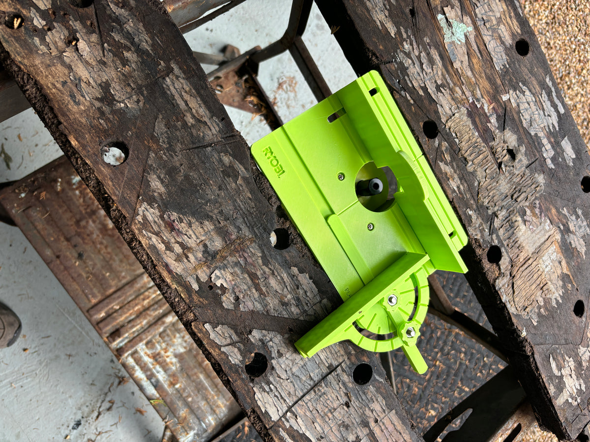 TOOLAX Mini-Frästisch-Einsatz für Ryobi – Werkbank-kompatibel | Hergestellt im Vereinigten Königreich