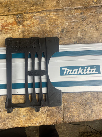 Adapterplatte / Schuh / Gleitplatte für Makita Handkreissäge DSS610 / DSS611 – Perfekte 45° & 90° Schnitte – Kompatibel mit Makita Führungsschienen