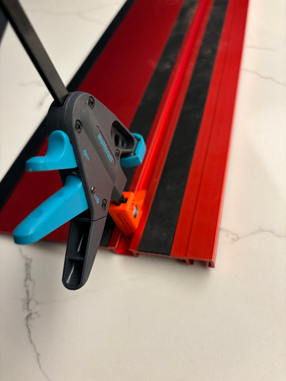 Pieds de serrage pour rail de guidage Milwaukee FSN – compatibles avec les serres-joints Wolfcraft (PK-2)