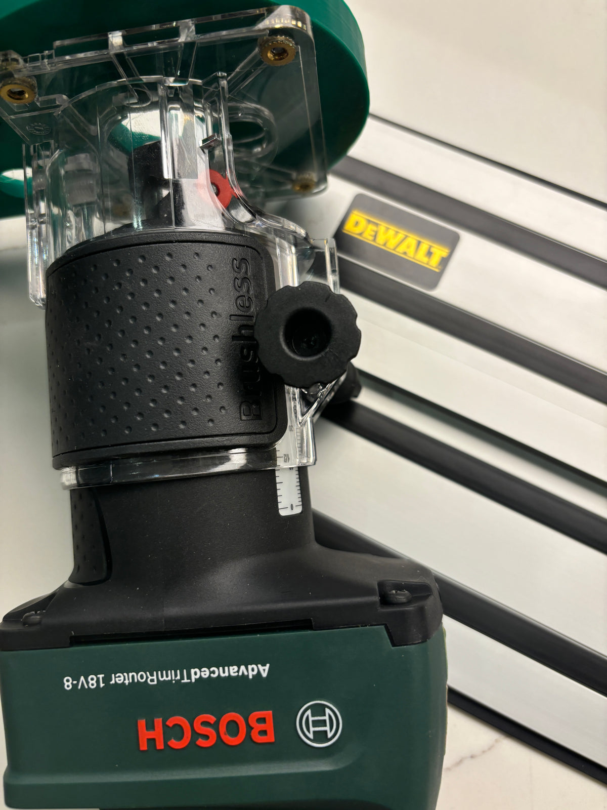 18V-8 Geavanceerde Trim Router Duikbasis Geleiderailadapter compatibel met Dewalt Geleiderail