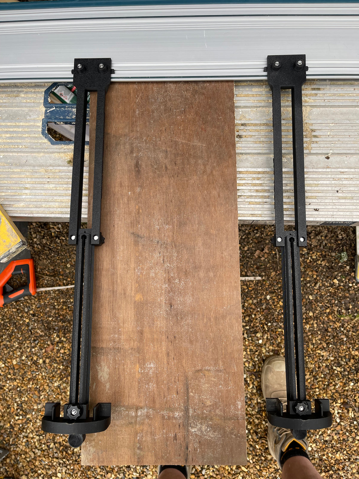 TOOLAX Parallel Guide rail system compatible with Mafell/ Bosch