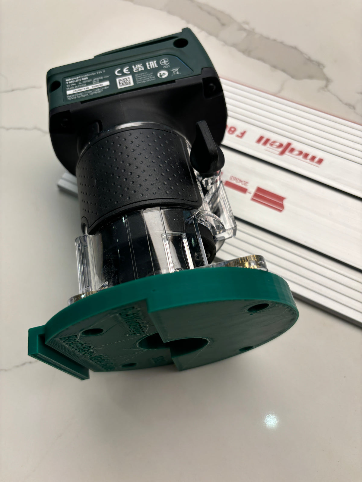 18V-8 Advanced Oberfräse Tauchbasis Führungsschienen-Adapter kompatibel mit Mafell Schiene / Führungsschiene