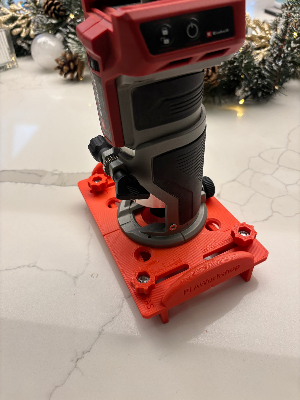 Einhell TP-ET 18 Li BL Fräsbasis-Schablone zum Herstellen von Zapfen-/Schlitzfräsungen/Nuten
