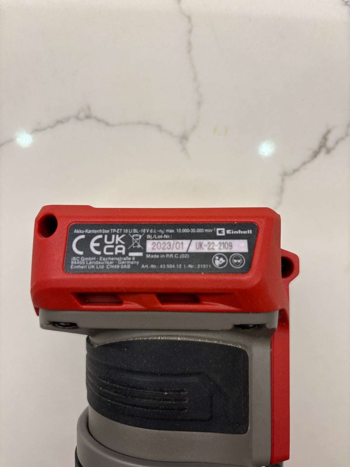 Einhell TP-ET 18 Li BL Fräsbasis-Schablone zum Herstellen von Zapfen-/Schlitzfräsungen/Nuten
