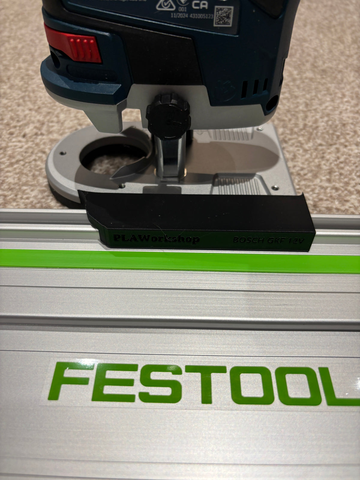 Adaptateur de base de défonceuse sans fil Bosch GKF 12V-8 pour rail de guidage Festool