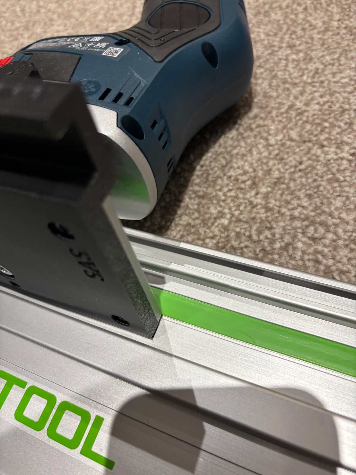 Adaptateur de base de défonceuse sans fil Bosch GKF 12V-8 pour rail de guidage Festool