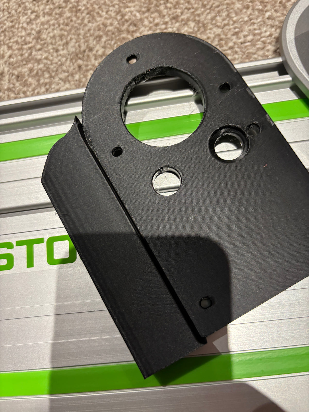 Adaptateur de base de défonceuse sans fil Bosch GKF 12V-8 pour rail de guidage Festool