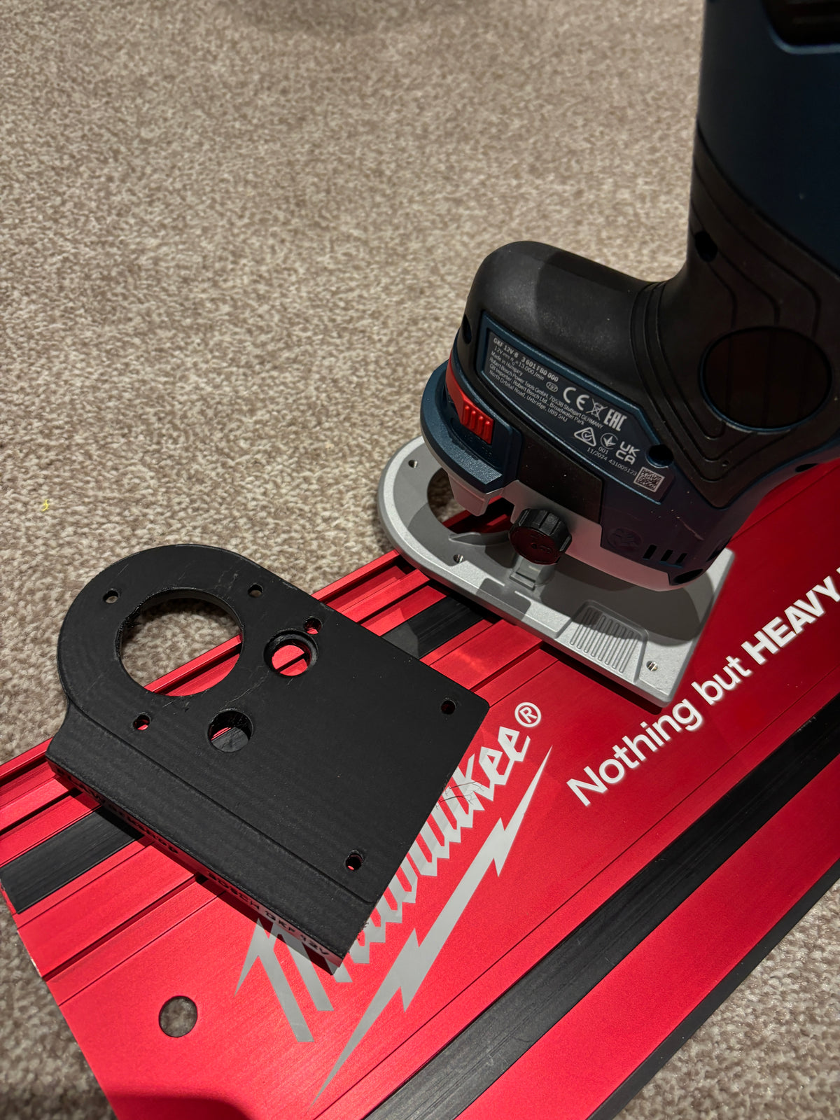 Bosch GKF 12V-8 Cordless Edge Trim Router Base Guide Rail Adapter to Milwaukee Track / Guide Rail