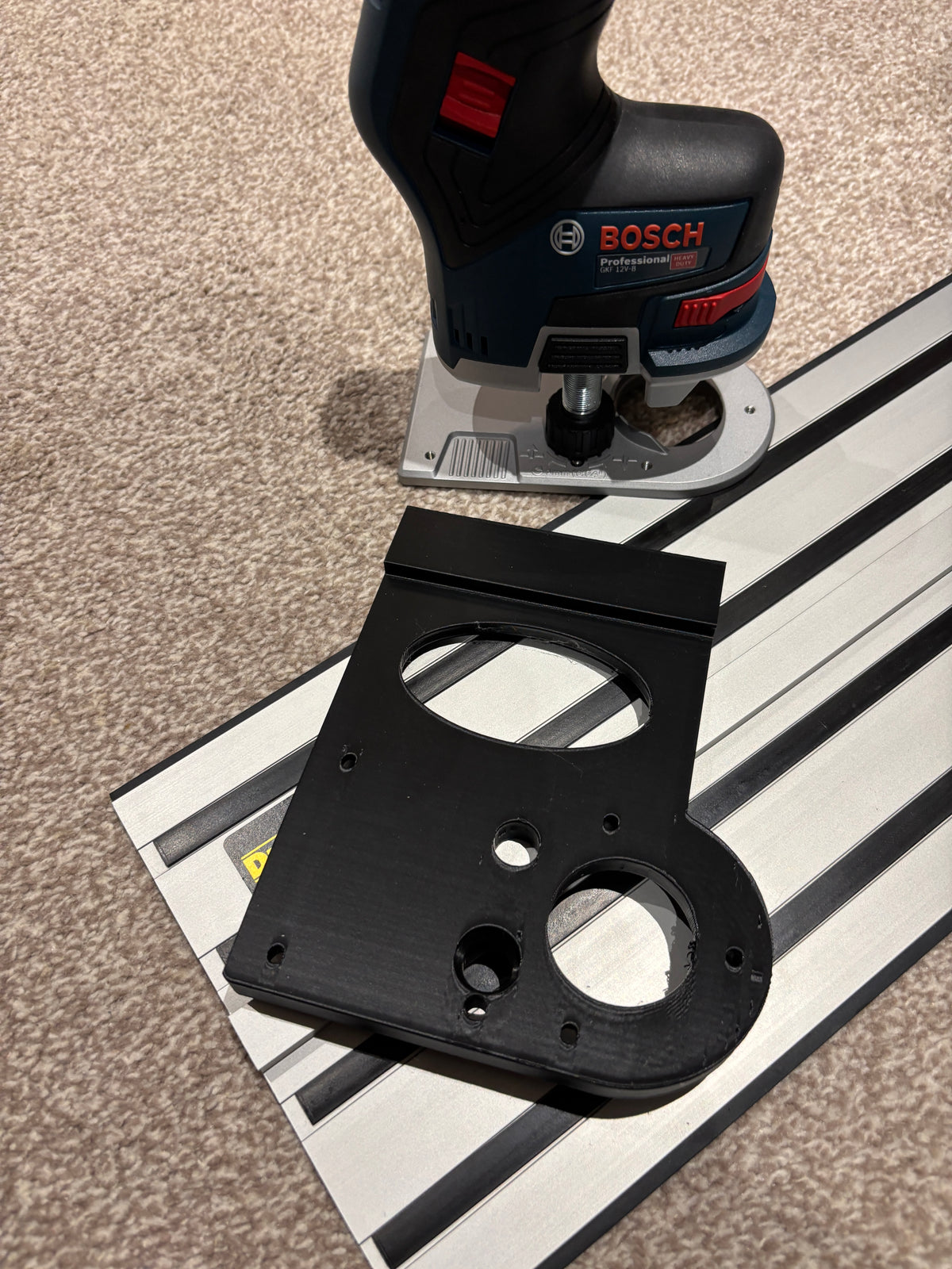Bosch GKF 12V-8 Cordless Edge Trim Router Base Guide Rail Adapter to Dewalt Track / Guide Rail