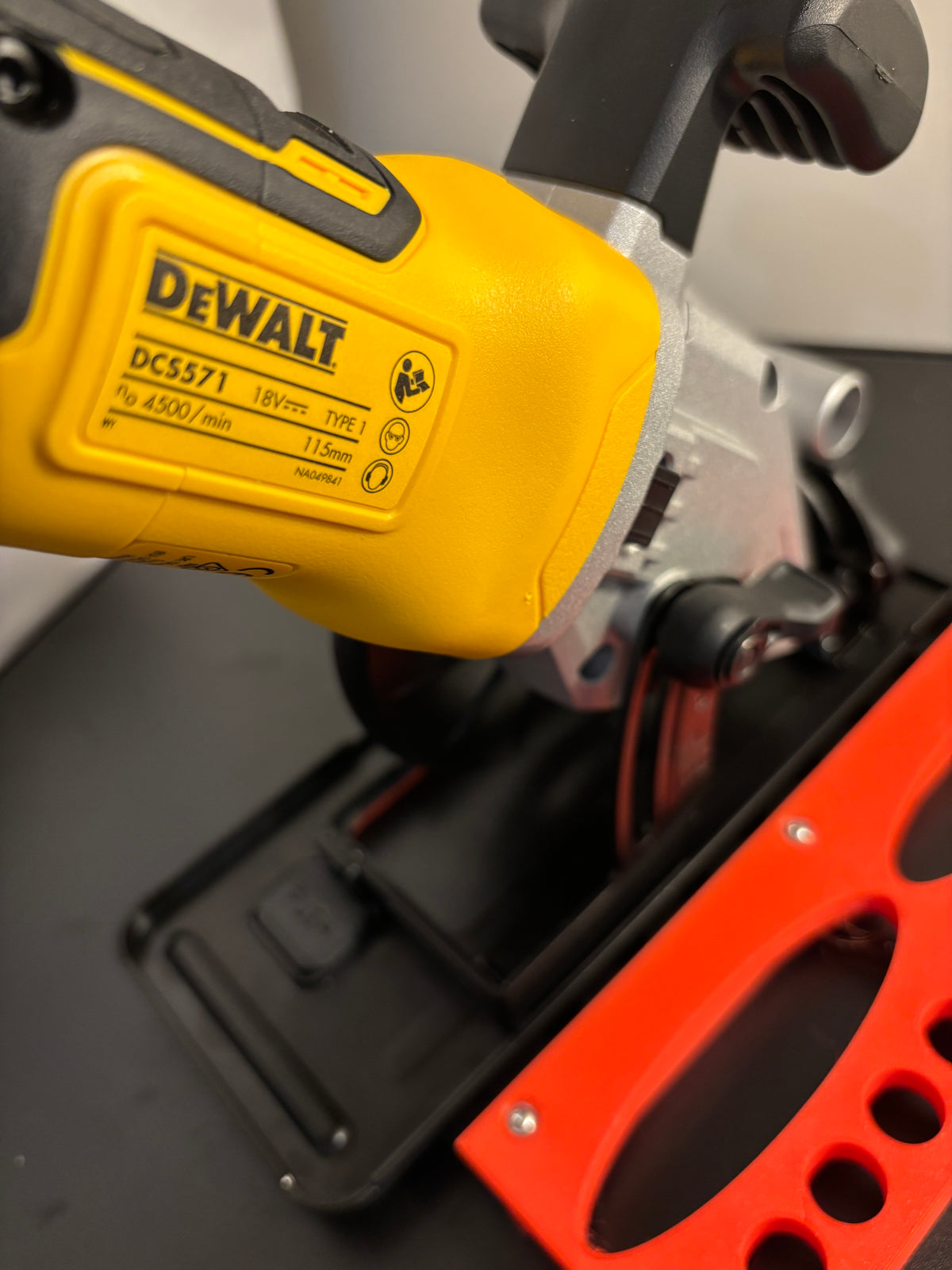 Dewalt DCS571 Circular Saw Adaptor base / Skid plate or Shoe to fit Milwaukee Guide rail