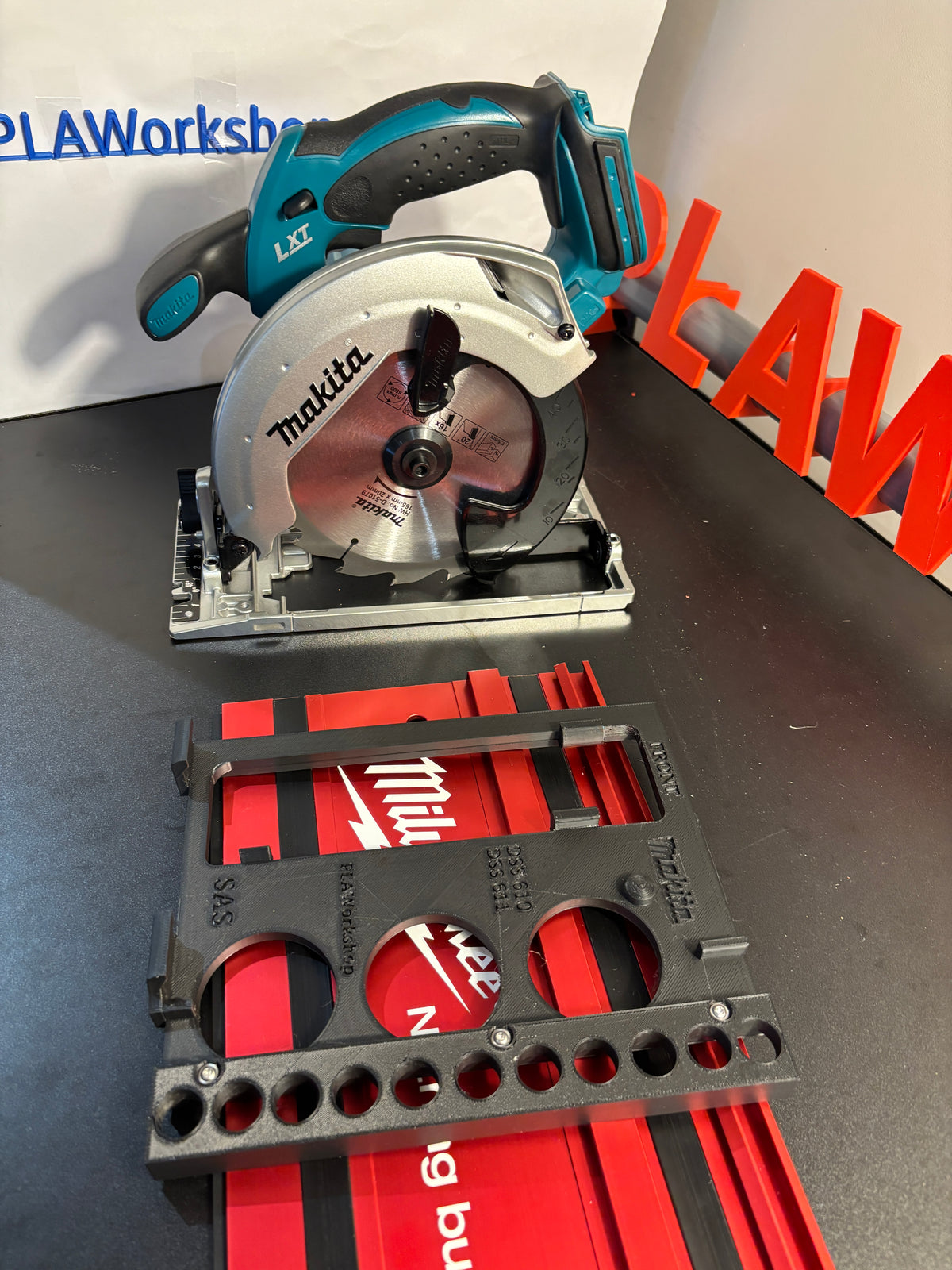 Makita DSS610 / DSS611 adaptervoet / geleideplaat voor cirkelzaag voor Milwaukee geleiderail