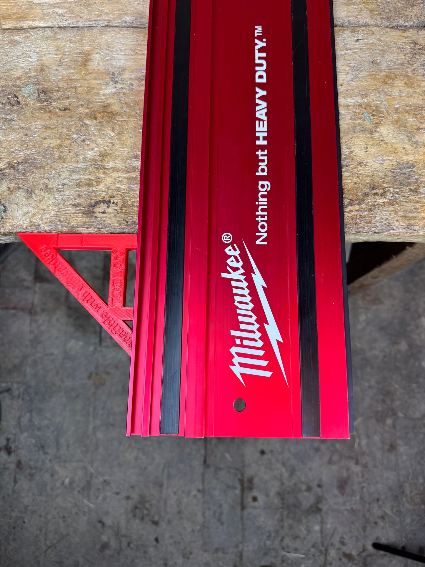 TOOLAX Large Guide Rail Square with 45 & 90 Degree Stops to fit Milwaukee Rail