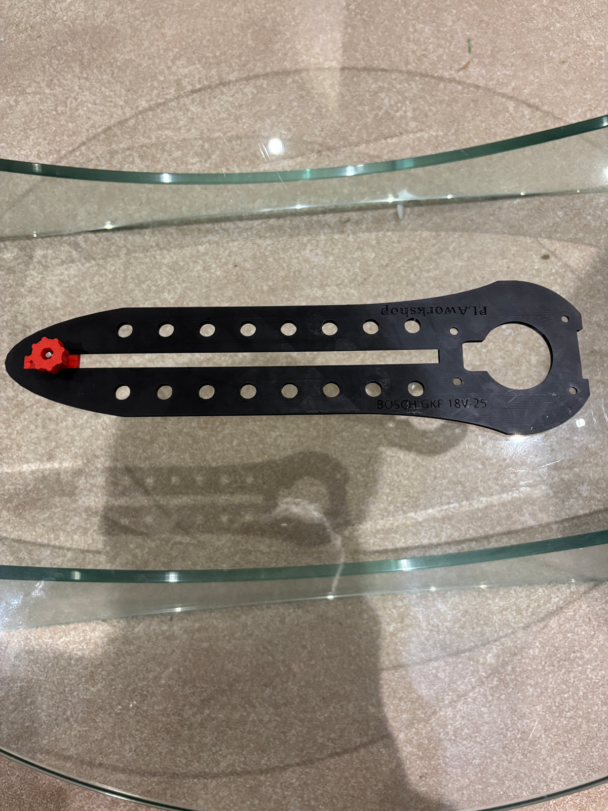 Bosch GKF 18V-25 Oberfräse Kreis-Schneidlehre