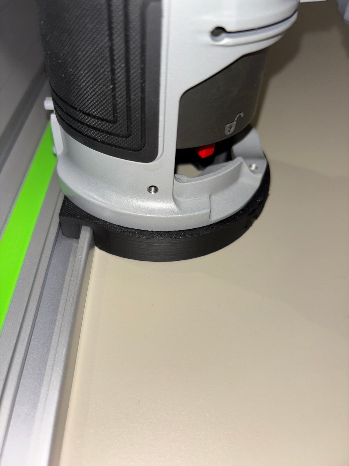Bosch GKF 18V-25 Kantenfrees Invalvoet Geleidingsrailadapter naar Festool Rail / Geleidingsrail