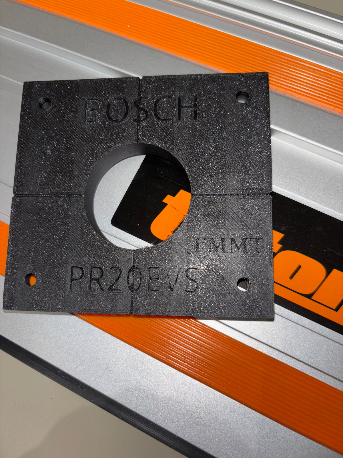 Bosch PR20EVS Trim Router Plunge Base Guide Rail Adapter to Triton Track / Guide Rail