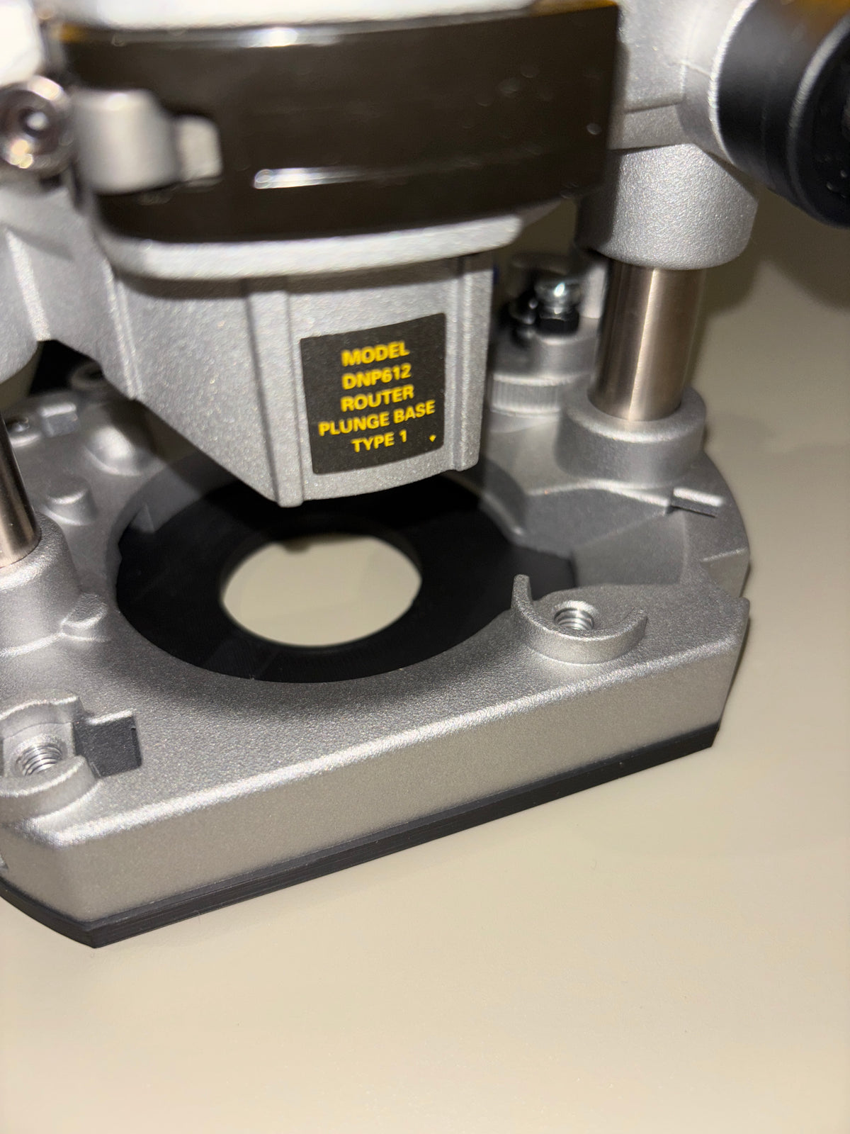 Dewalt DNP612 Route Plunge Base Circle Cutting Jig