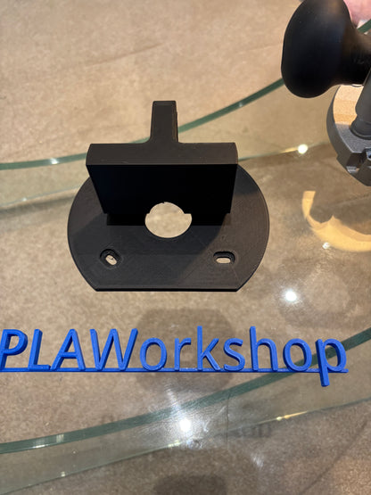 Dewalt DCW600 DWP611 Edge banding attachment in combination with the DNP612 Plunge Base Type 1