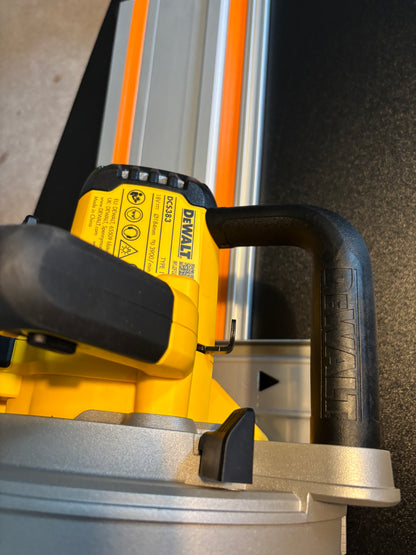 Dewalt DCS383 Metal Saw Adaptor base / Skid plate for Circular Saw to fit Triton Guide rail
