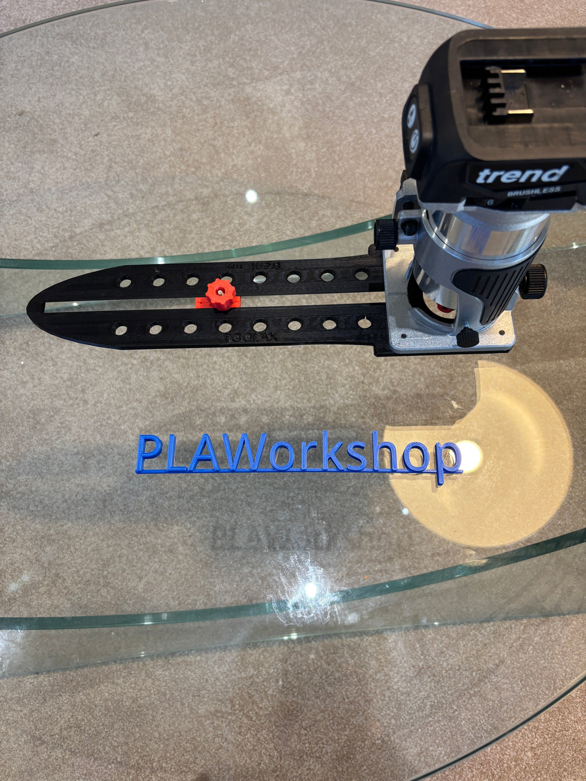 TOOLAX Router Circle Cutting Jig compatible with Trend T18S / R14B
