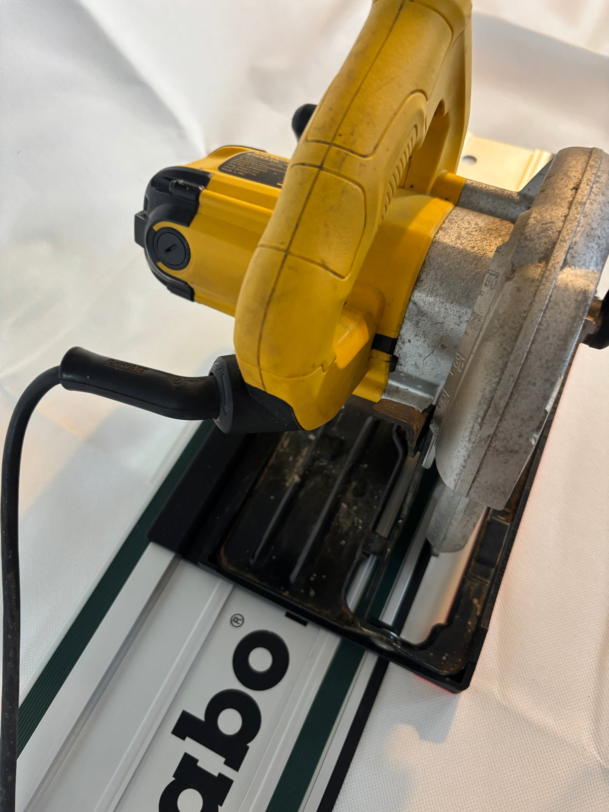 Dewalt DWE550 Adaptor base / Skid plate for Circular Saw to fit Metabo Guide rail
