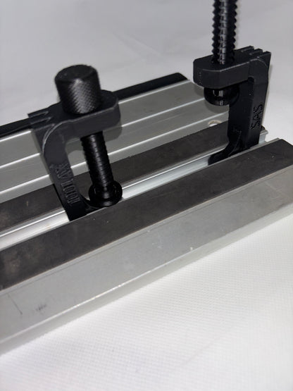 TOOLAX All-in-One Klemme G-Style - kompatibel mit Titan Führungsschiene für Tauchsägen