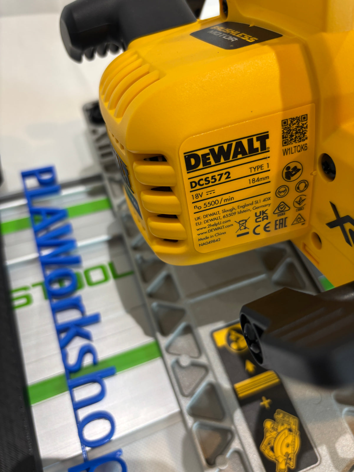 Dewalt DCS572 Adaptor base / Skid plate / Shoe for Circular Saw compatible with Festool Guide rail