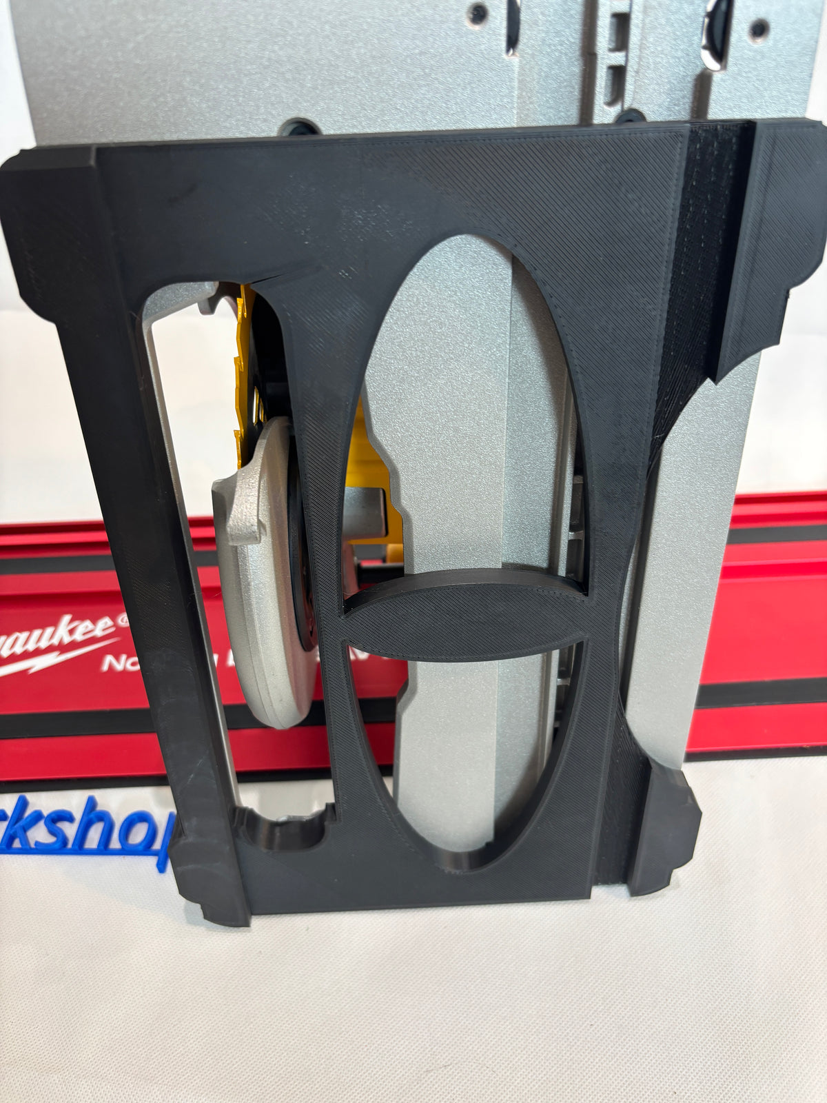 Dewalt DCS572 Adaptor base / Skid plate / Shoe for Circular Saw compatible with Milwaukee Guide rail