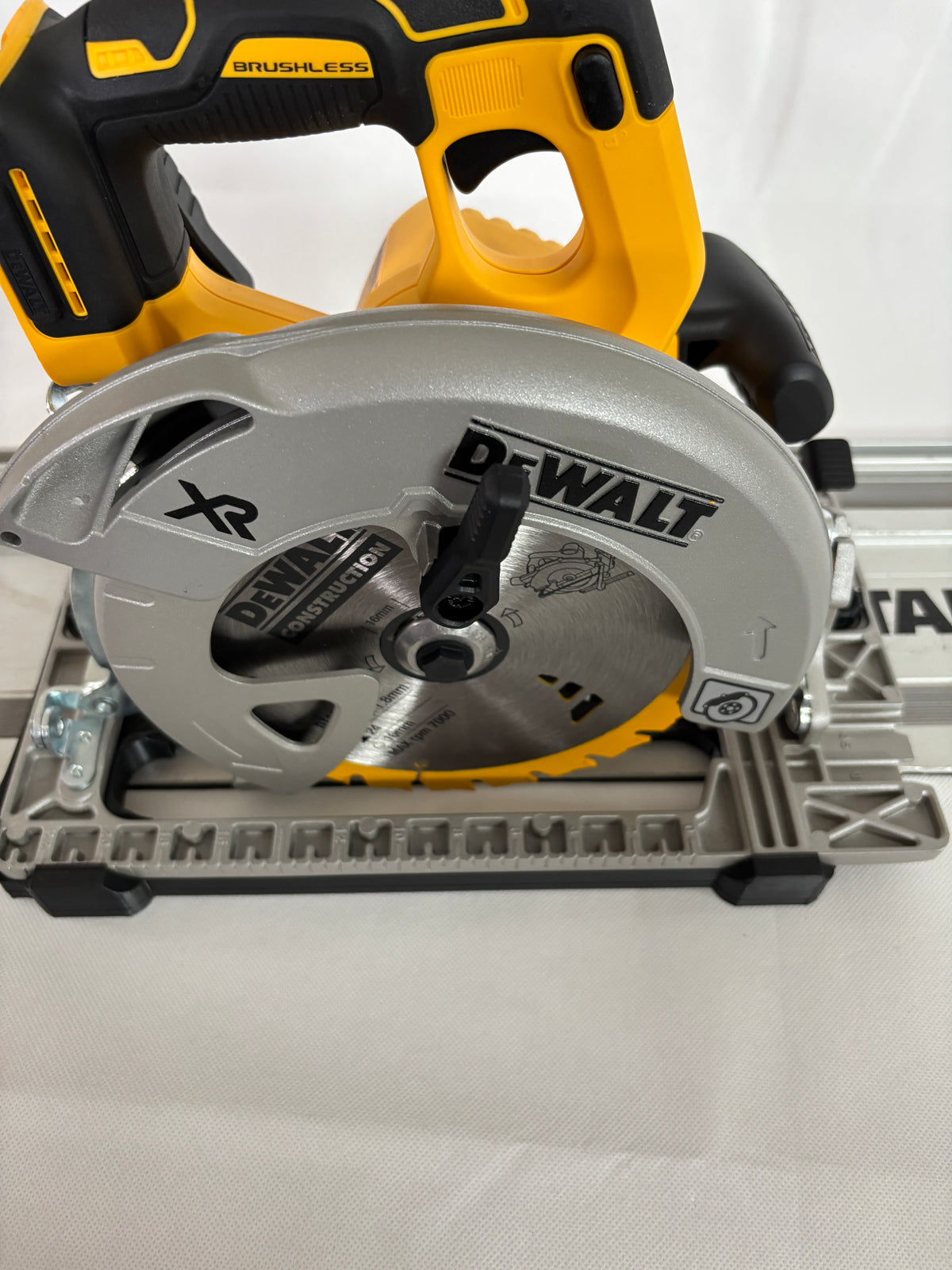 TOOLAX Adapter for Dewalt DCS572 Circular Saw – Compatible with Titan Guide Rail