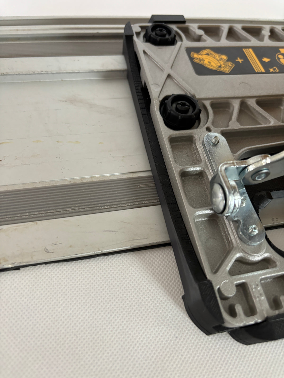 TOOLAX Adapter for Dewalt DCS572 Circular Saw – Compatible with Titan Guide Rail