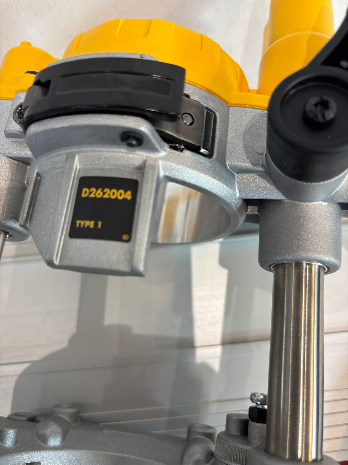 TOOLAX Adapter voor Mafell geleiderail voor Dewalt bovenfrezen: D26203, D26204 & DCW604