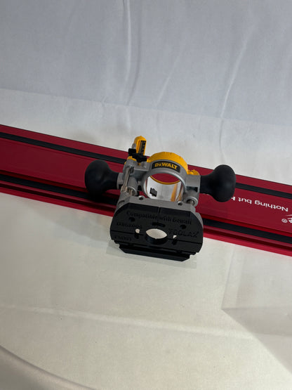 TOOLAX Adapter om Milwaukee geleiderail te monteren op Dewalt bovenfrezen: D26203, D26204 & DCW604