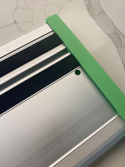 Festool Kabel- und Schlauchabweiser zur Verwendung mit Führungsschienensystem