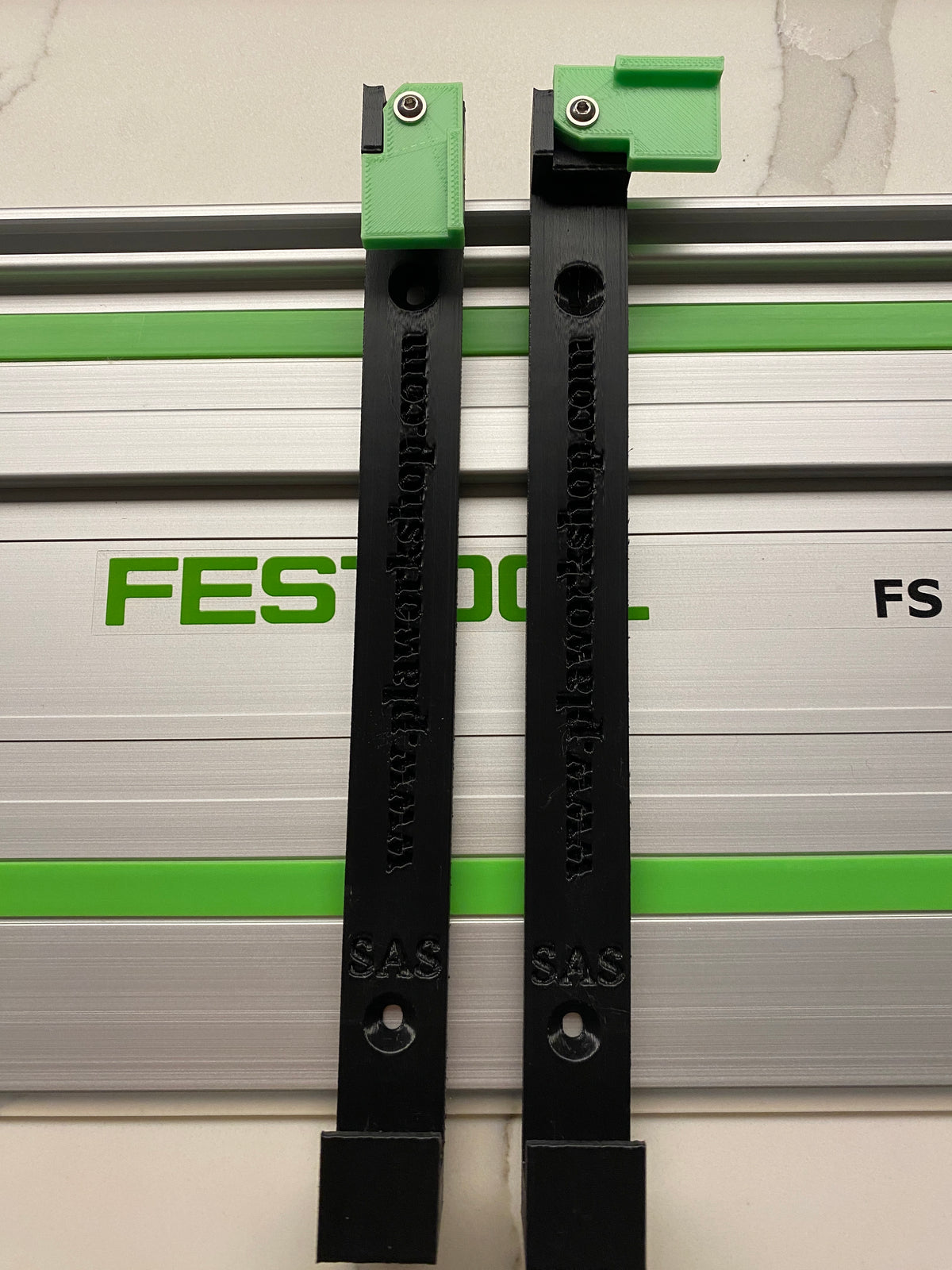 Festool Führungsschienenhalter / Tauchsägen-Wandhalterungen. 1 PAAR