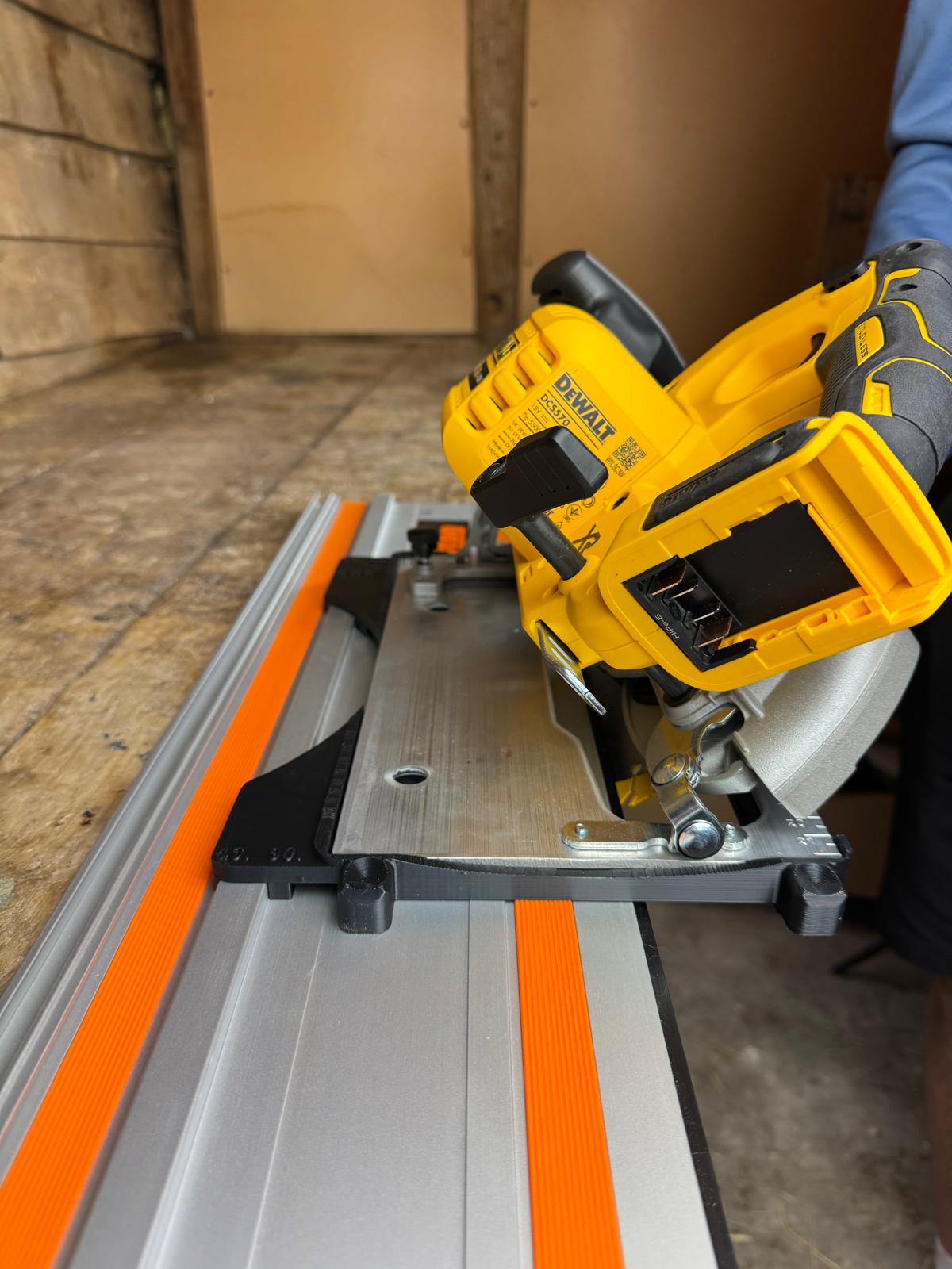 TOOLAX Guide Rail Adapter Base – Cut Perfect 45° & 90° Angles compatible with Dewalt Circular Saws DCS570, DWE575, DCS575, DCS578, DCS573 – Fits Triton Guide Rail