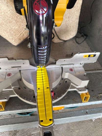 Insert anti-éclats pour scie à onglets Dewalt DW717